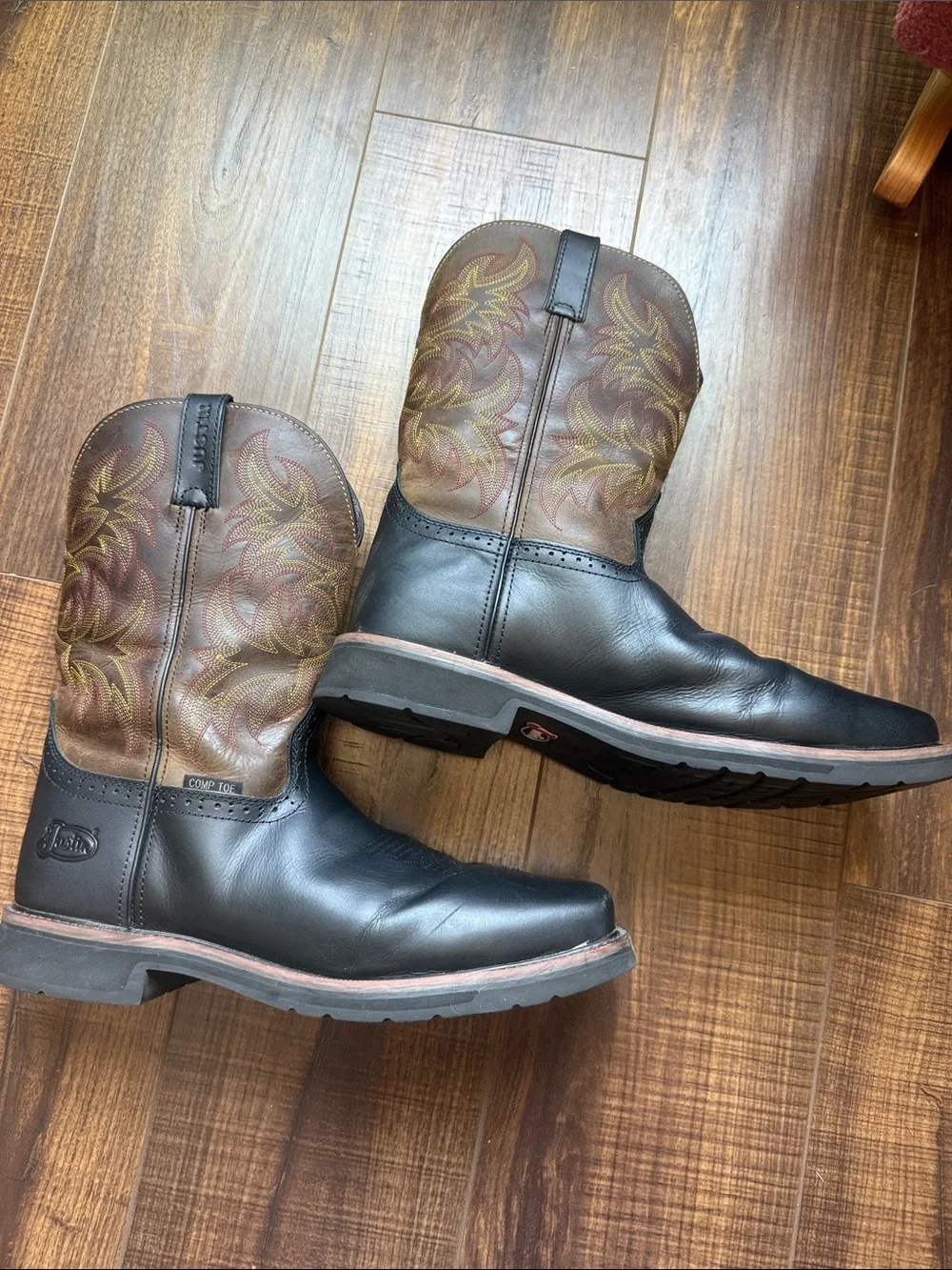 Justin Boots classic pull